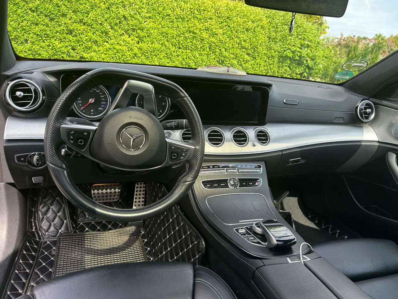 Billede 6 -    Ualmindelig velholdt Mercedes 