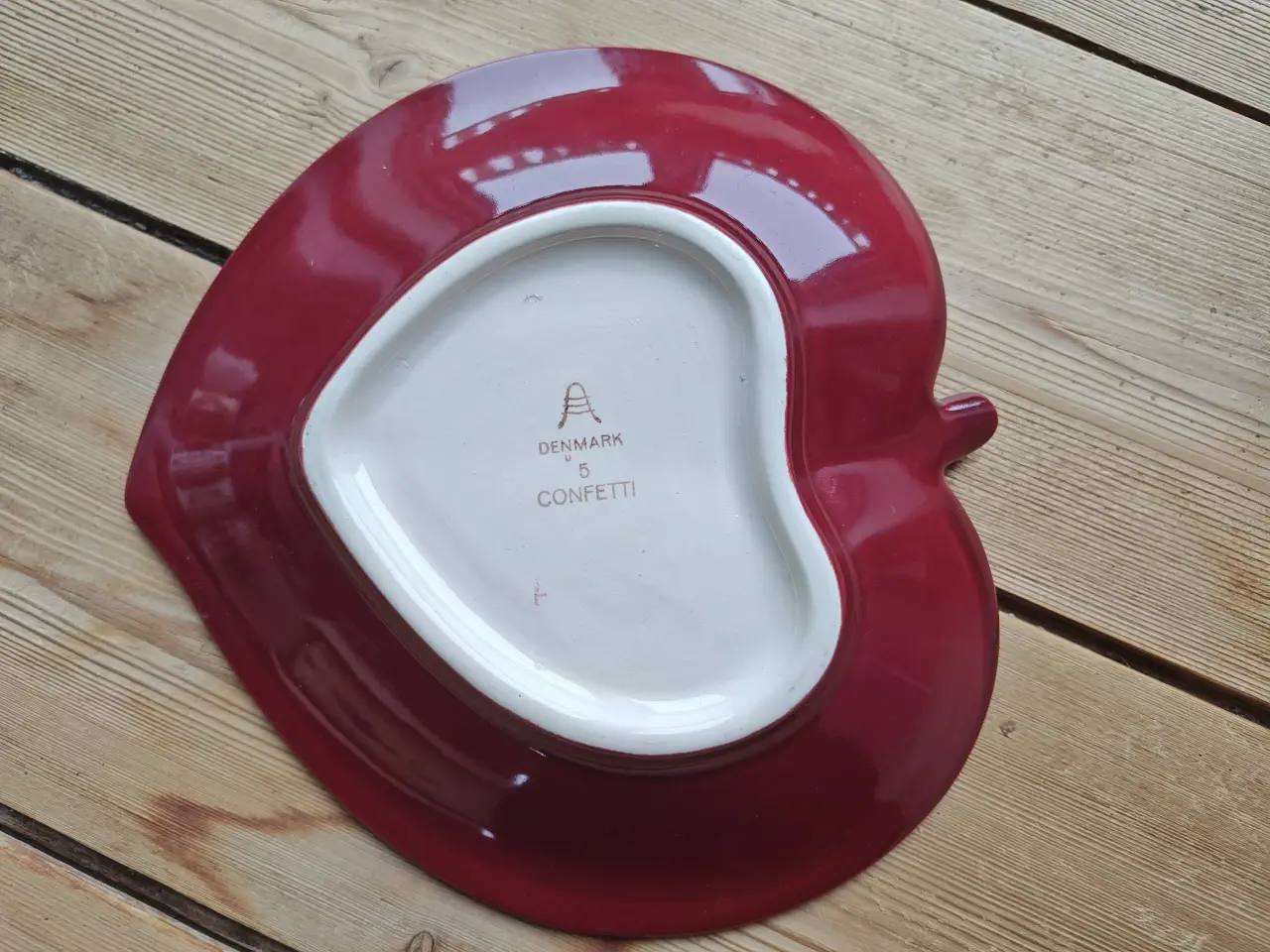 Billede 2 - Aluminia Blad Fad i rød bladfad