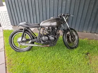 Kawasaki z 650 café racer, god til reservedele.
