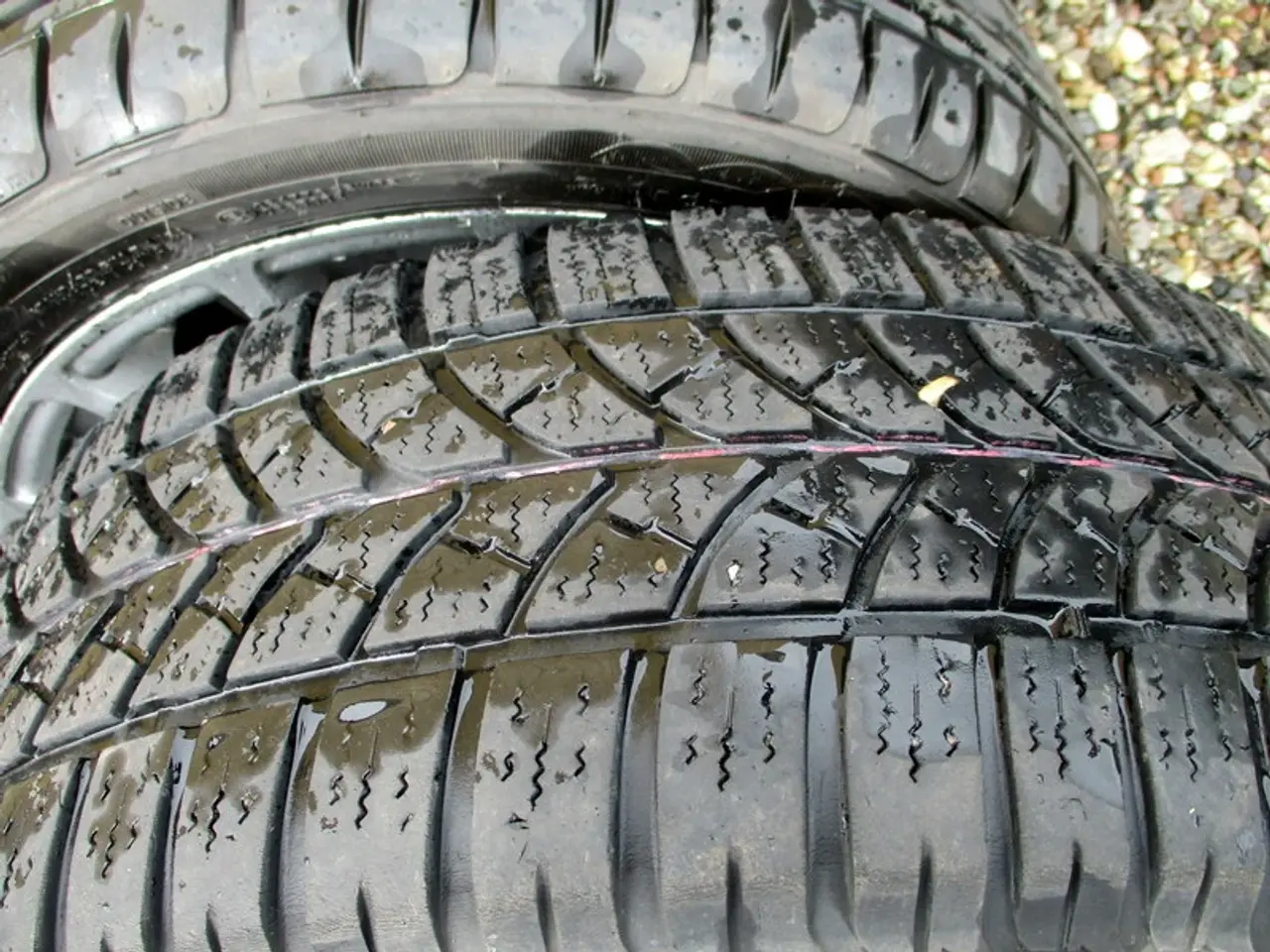 Billede 9 - 16" Dezent 5X114,3 ET40 235/60/16" vinterdæk