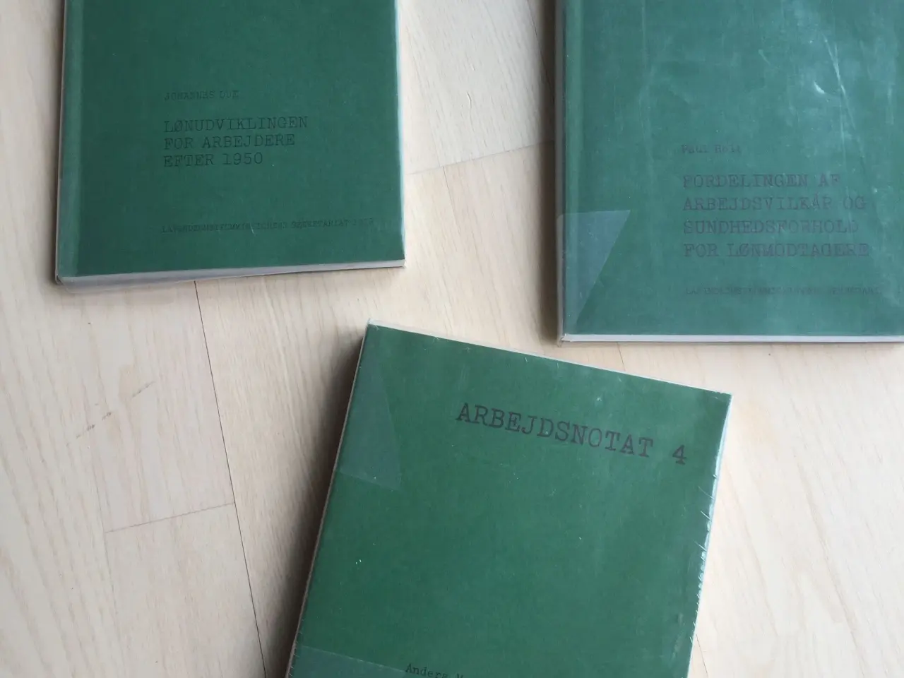 Billede 1 - Lavindkomstkommissionens arbejdsnotater