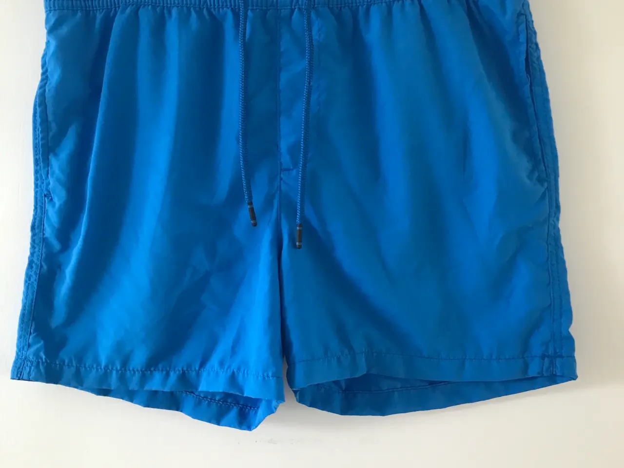 Billede 3 - Nye: badeshorts str S