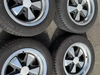 Sæt hjul til Porsche