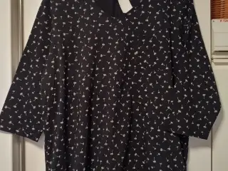 NY Bluse Zhenzi Str. M = 46-48