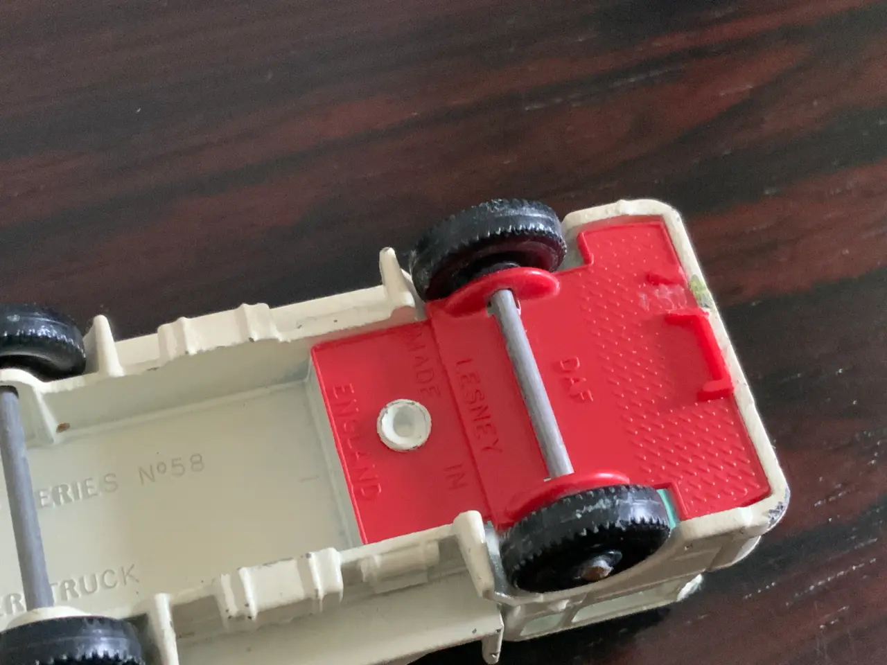 Billede 6 - Matchbox No. 58 DAF Girder Truck