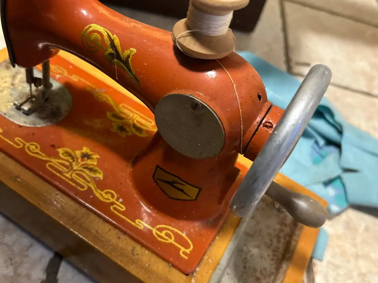 Billede 5 - Vintage Orsha børnesymaskine – Made in USSR 