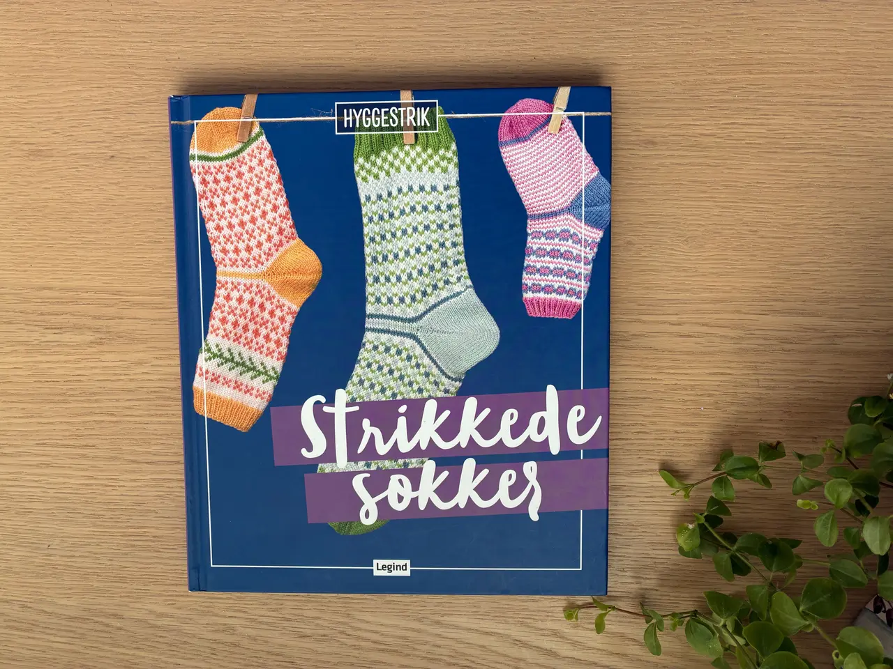 Billede 1 - Strikkede sokker  HYGGESTRIK