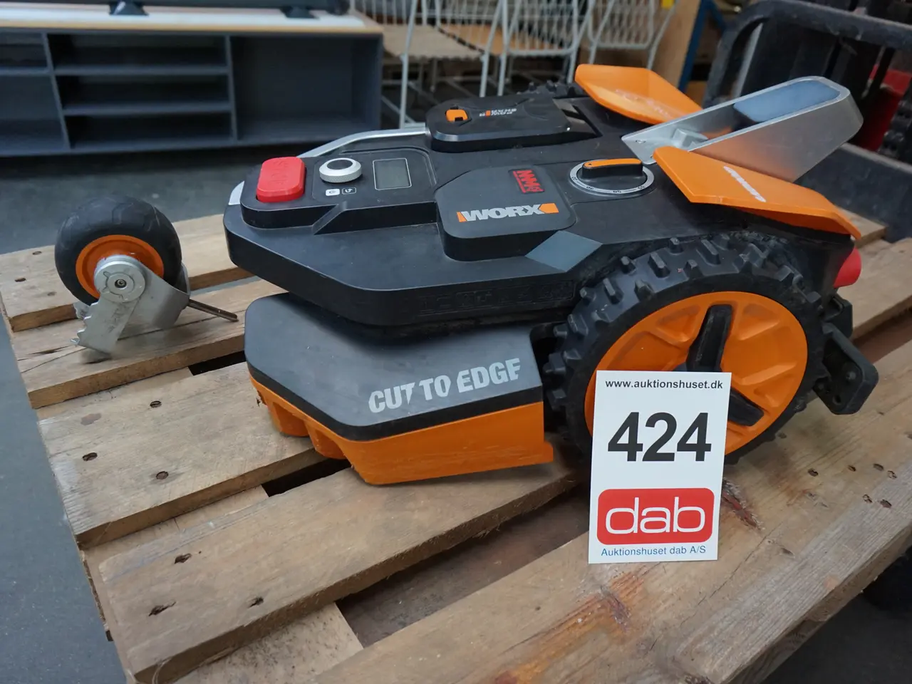 Billede 3 - Worx Vision WR208E robotplæneklipper 800 m2