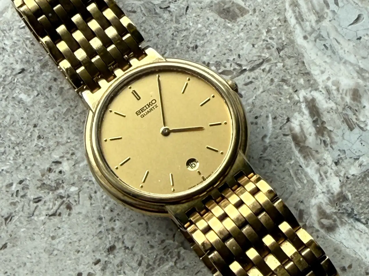 Billede 5 - Fint Seiko Quartz vintage guldur.