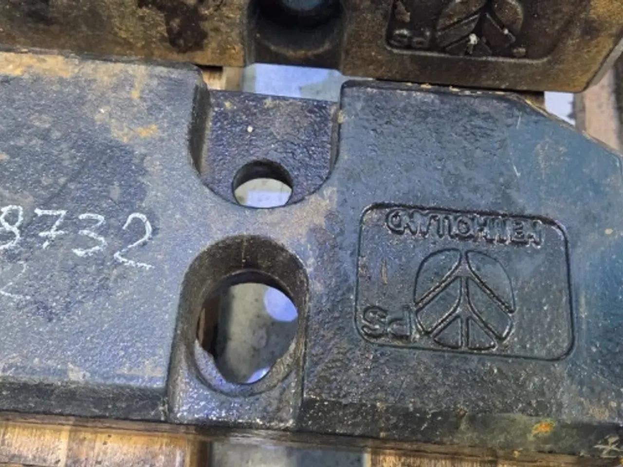 Billede 9 - New Holland 3435 Frontvægt 5128732 3Stk