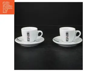 Espressokopper med underkopper fra Revir (str. Kopper. ø. 6,5 cm. tallerkener. ø. 12 cm)