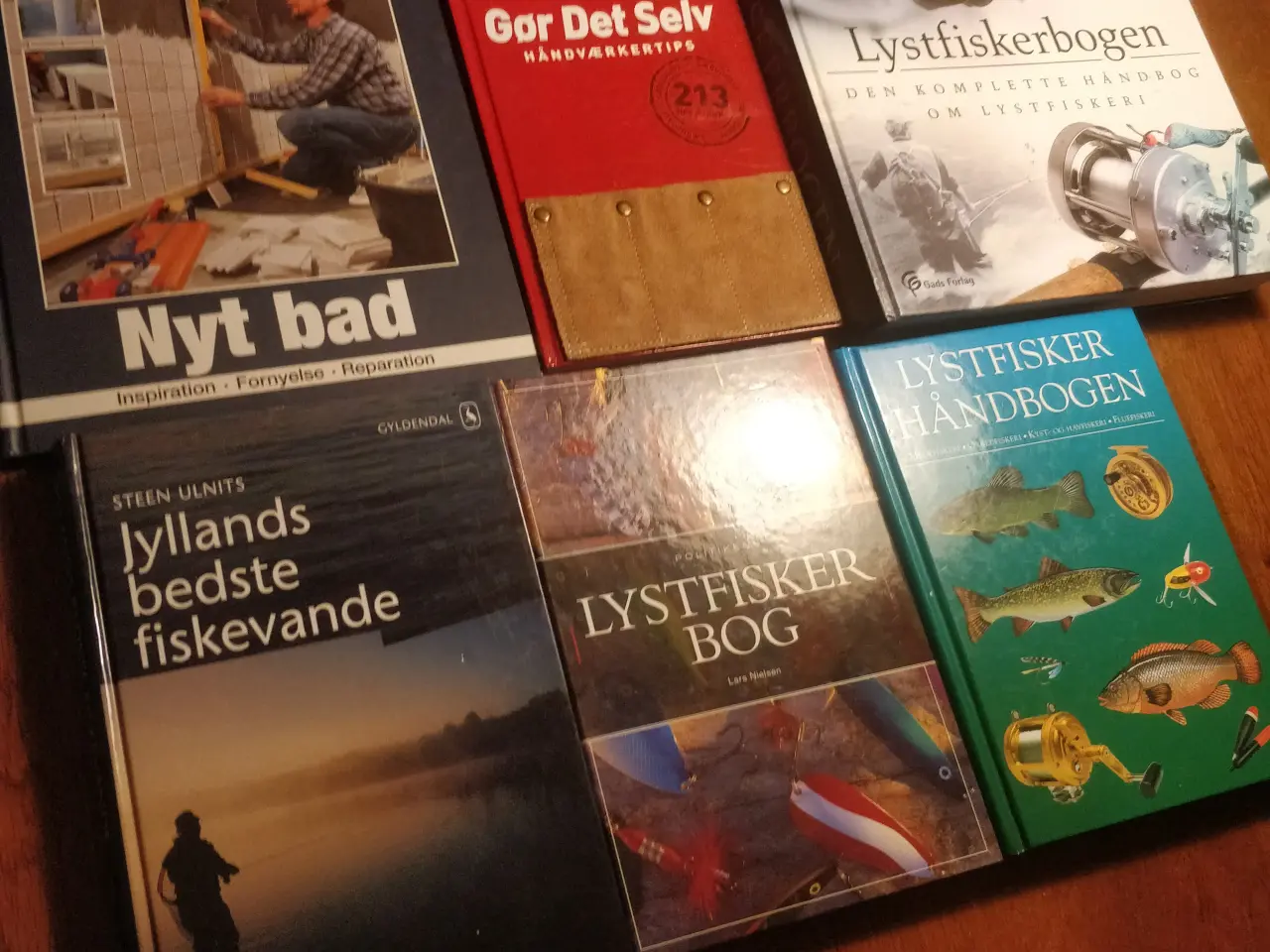 Billede 1 - Fiskebøger og Gør det selv 