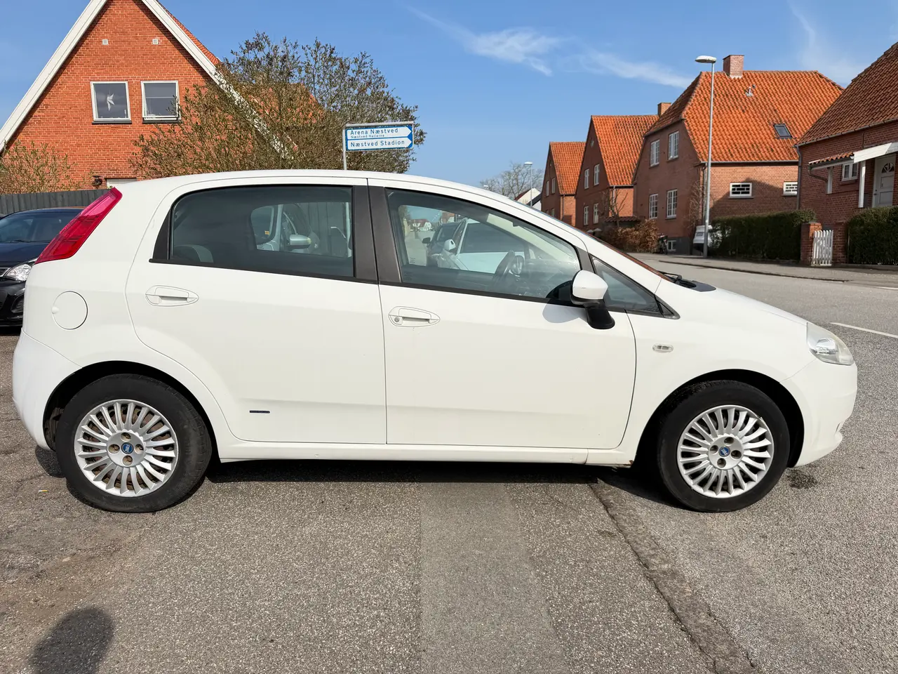Billede 2 - Fiat Grande Punto 1,4 Active 5d sælges 
