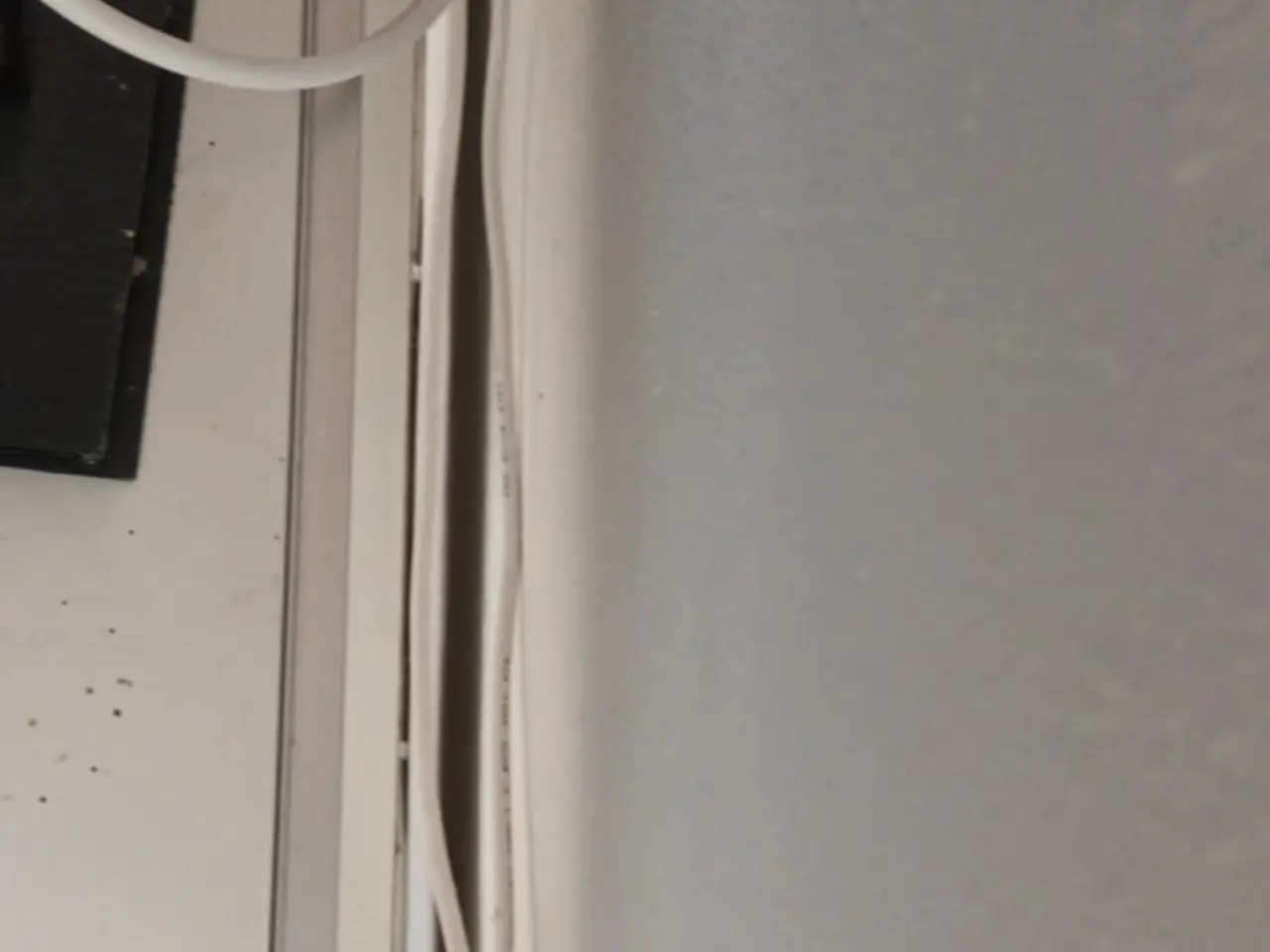 Billede 3 - TV reol til ophæng