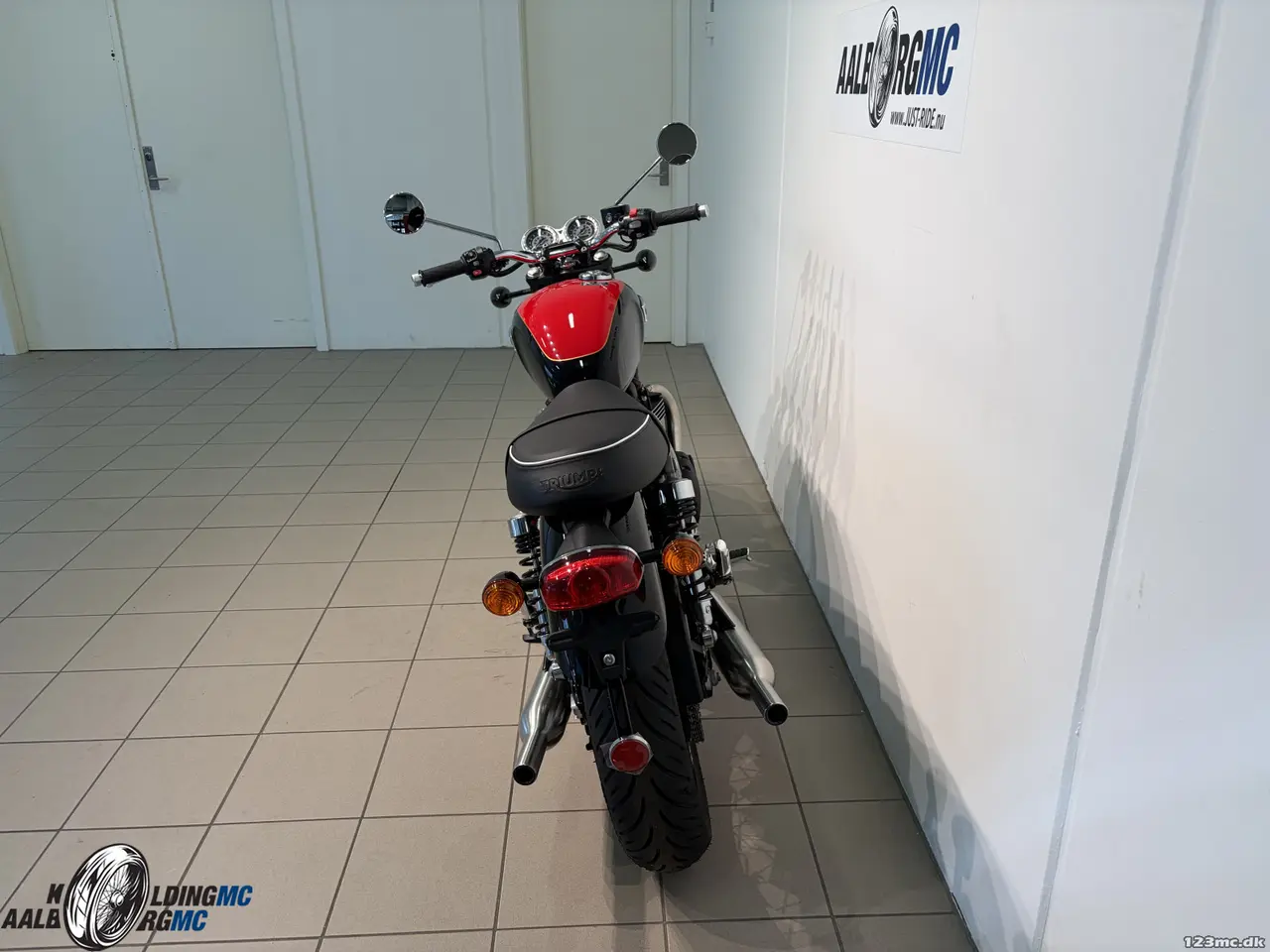 Billede 8 - Triumph Bonneville T 100 Jet Black / Diablo Red