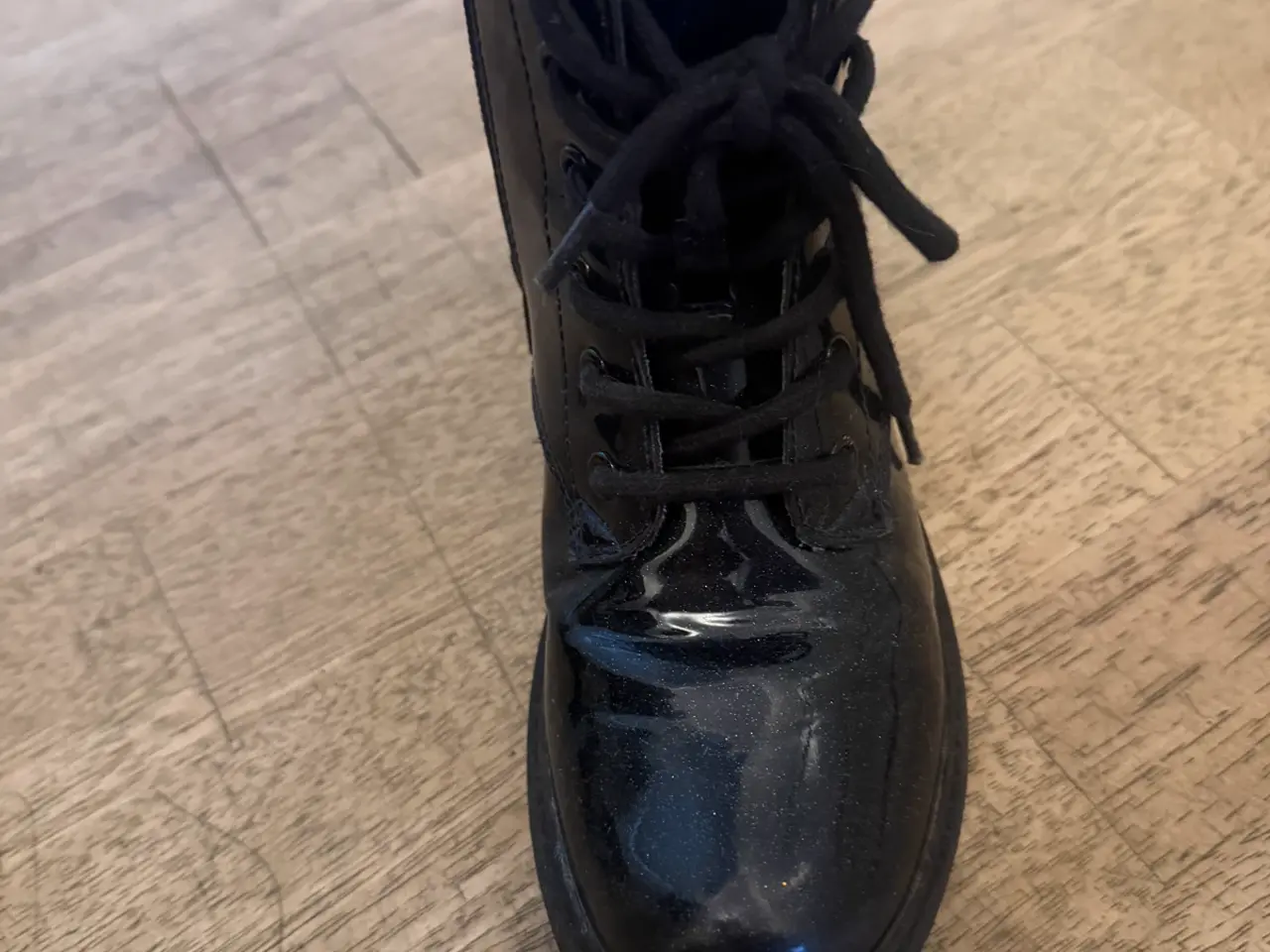 Billede 1 - Flotte Geox støvler til piger – str. 32 🖤