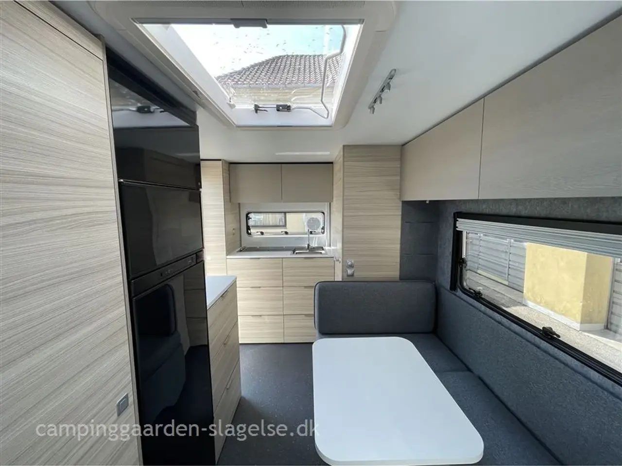 Billede 15 - 2025 - Adria Altea 542 PH Adria Altea 542 PH – Frihed, hygge og queens-bed på hjul!
