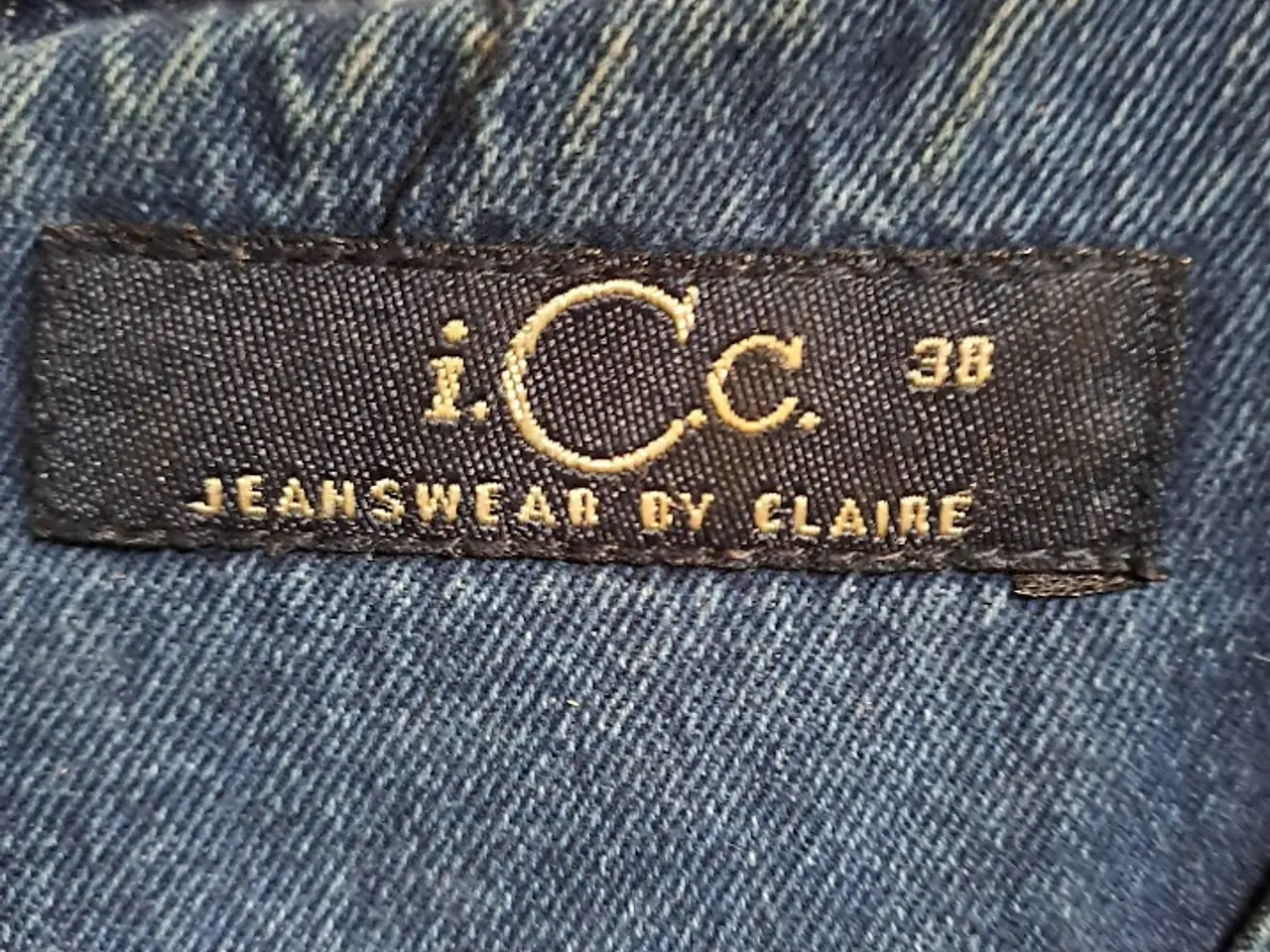 Billede 3 - iCC Jeanswear by Claire denimkjole str 38