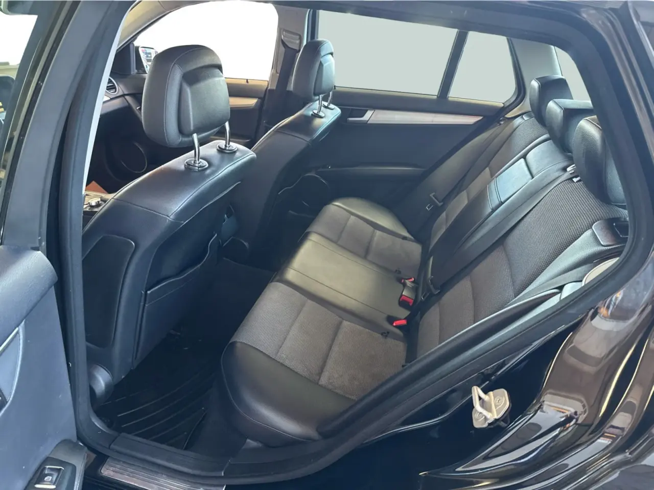 Billede 10 - Mercedes C220 2,2 CDi Avantgarde stc. aut. BE