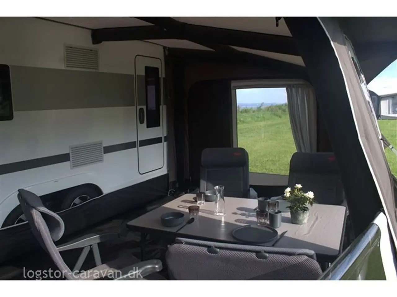 Billede 5 - Telta Soul 490 SOUL Passer til campingvogne og autocampere med en skinnehøjde på 235 - 280 16399.00 kr