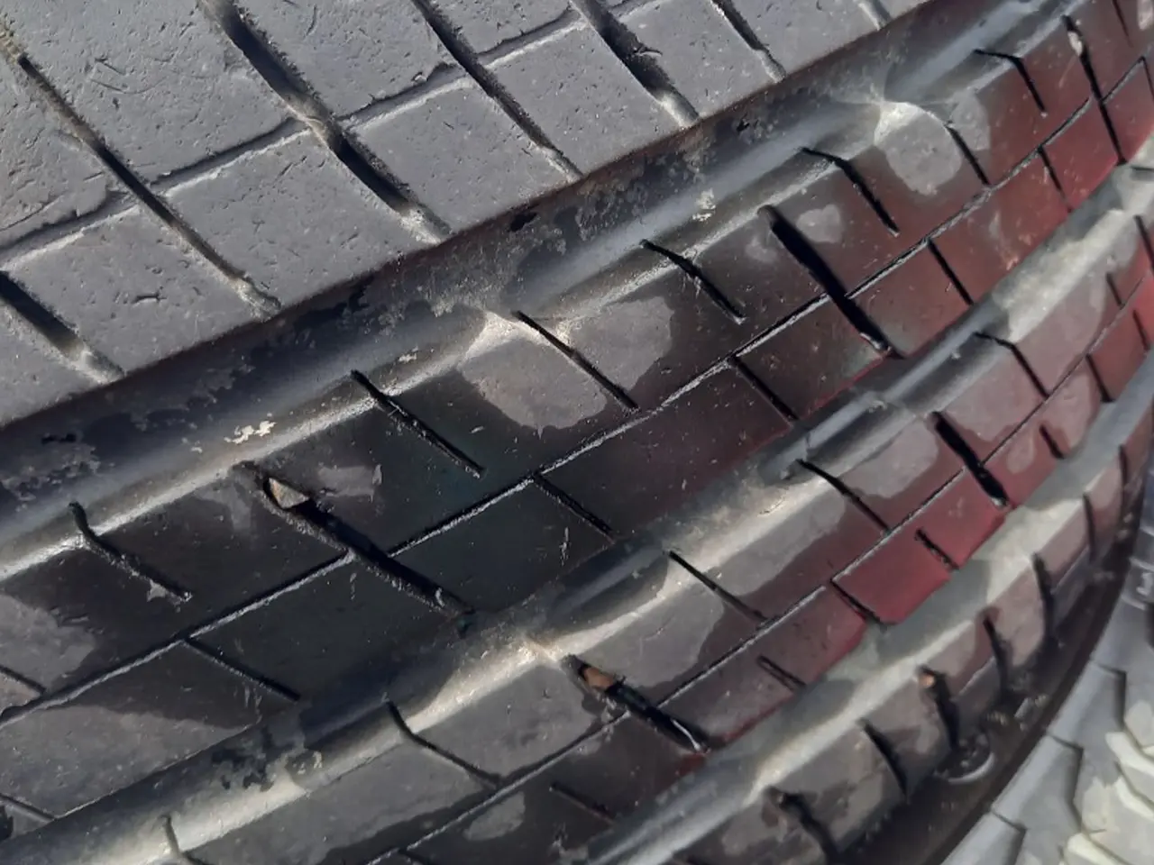 Billede 5 - Continental 235/65R16C dæk