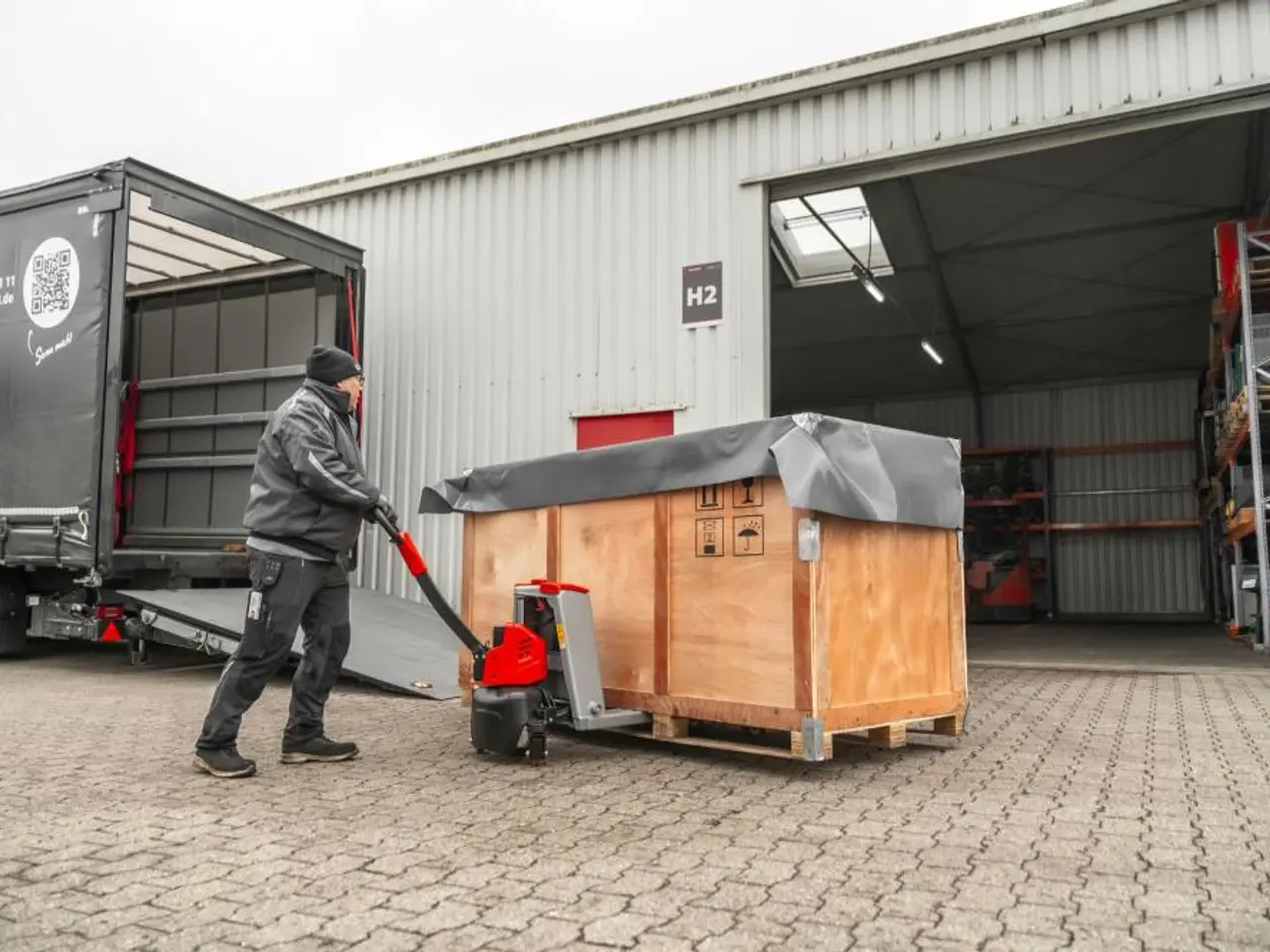 Billede 5 - ForkLion PLUS El-palleløfter med støttehjul, 2000 kg kapacitet, inkl. batteri og oplader