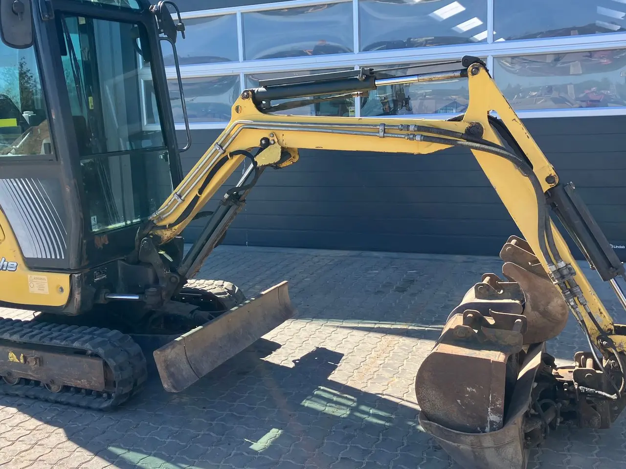 Billede 5 - Yanmar SV18 Yanmar SV18 Velkørene model