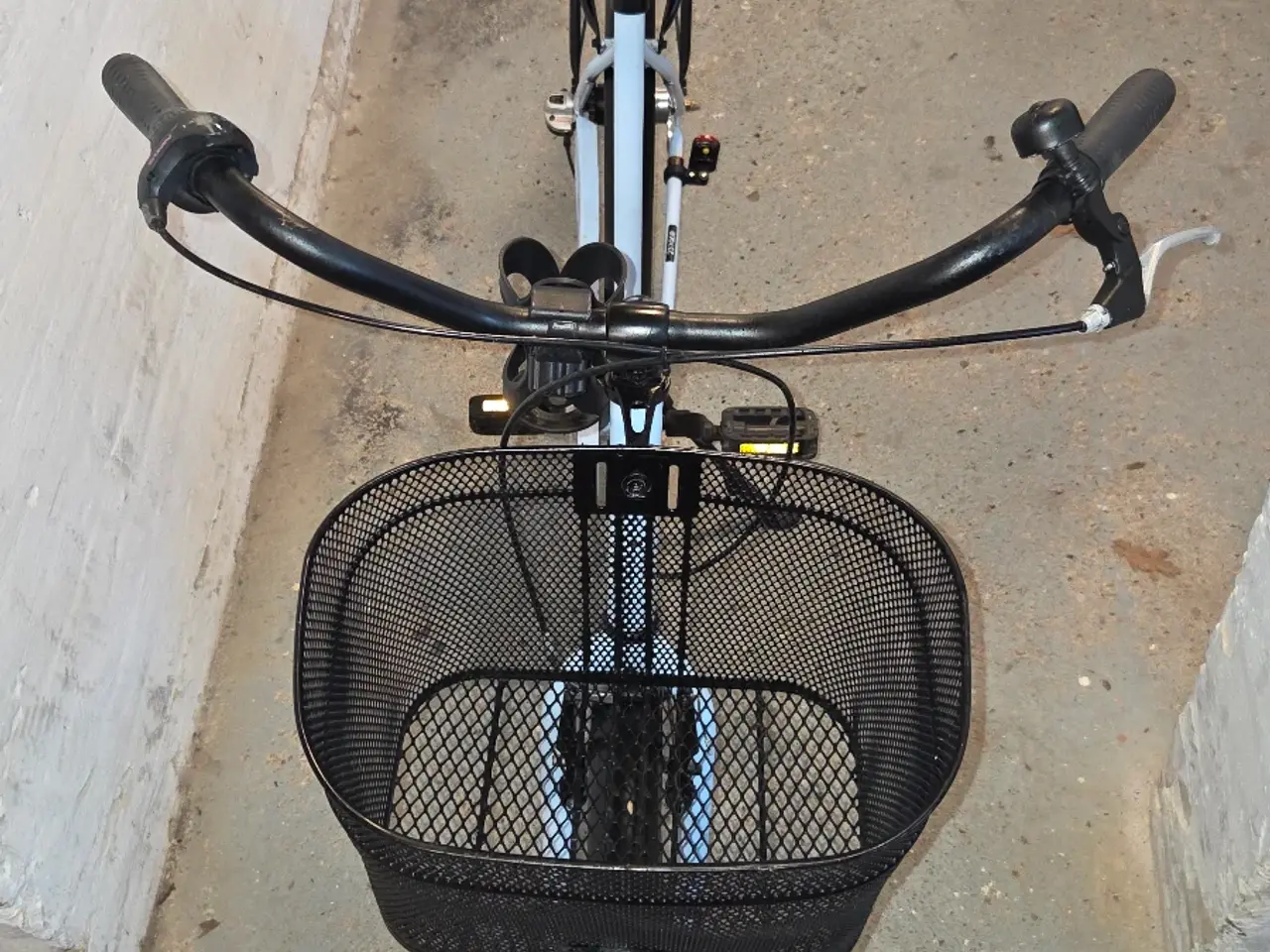 Billede 7 - ROCKY  28" 3 gear  Ny dæk