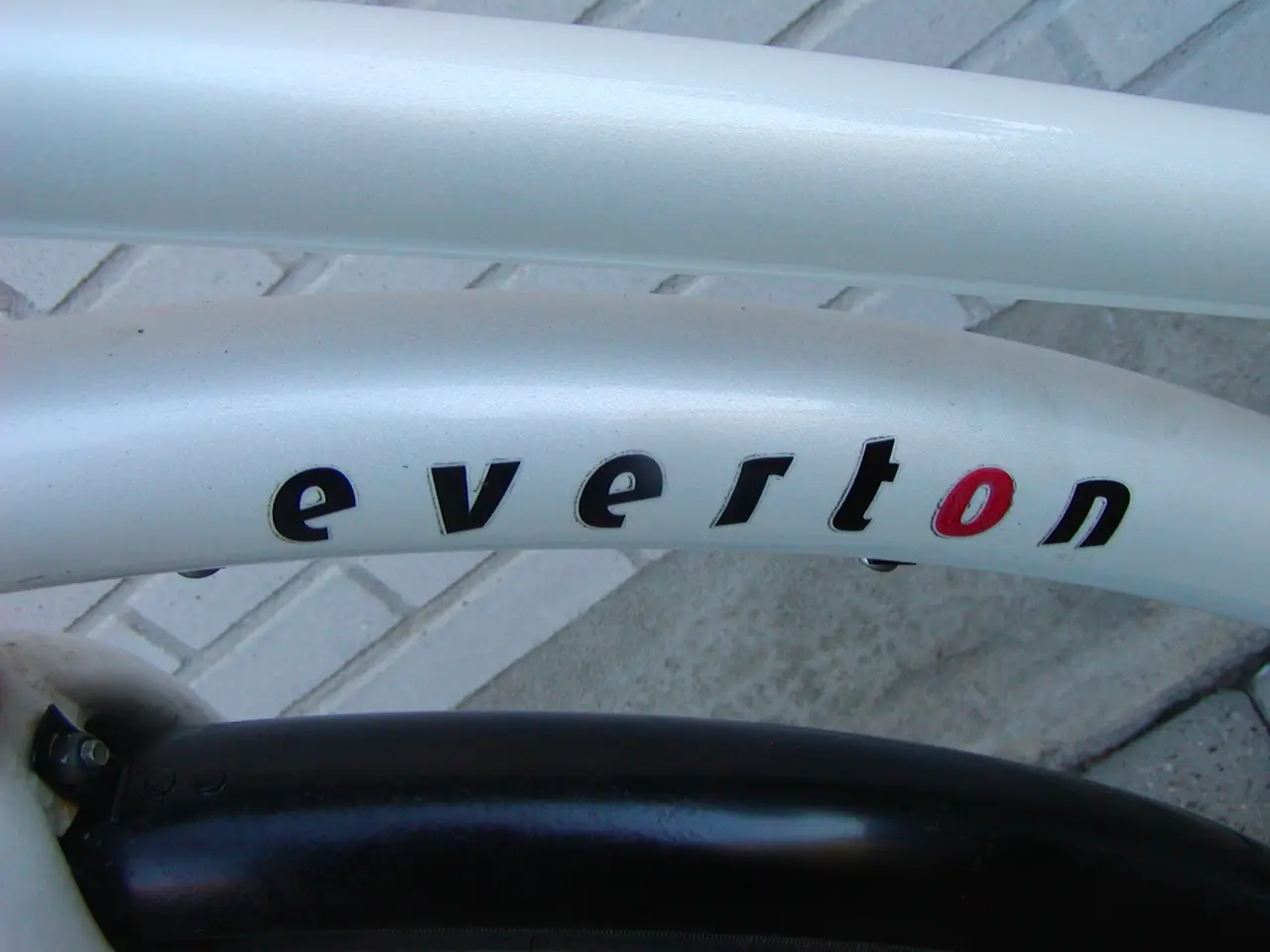 Billede 6 - Everton. Stel str. 51 cm.