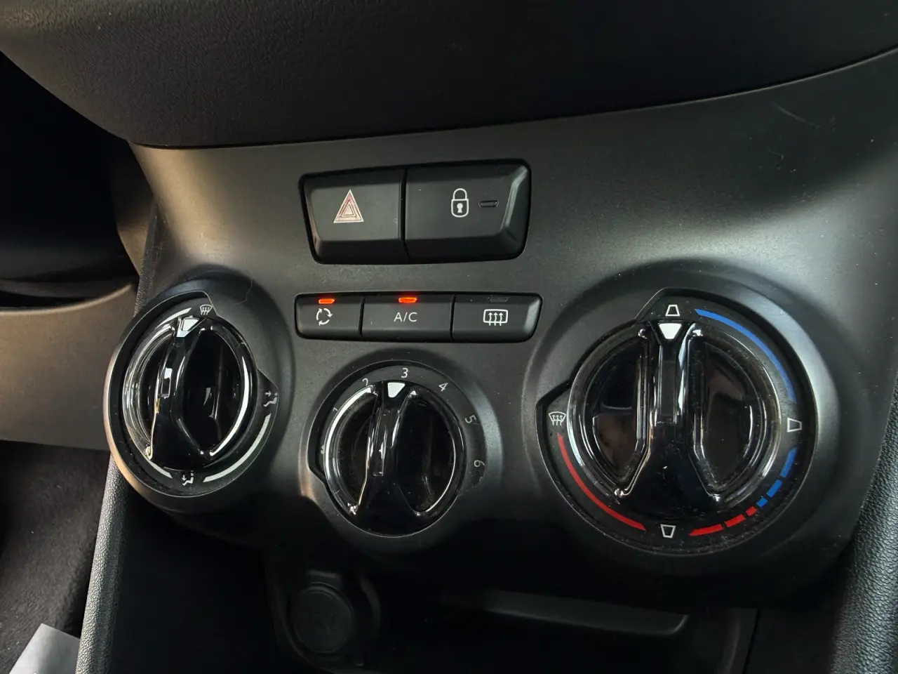 Billede 8 - Peugeot 208 1.0 VTI