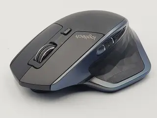 ⭐️· Logitech MX Master – Ergonomisk trådløs mus