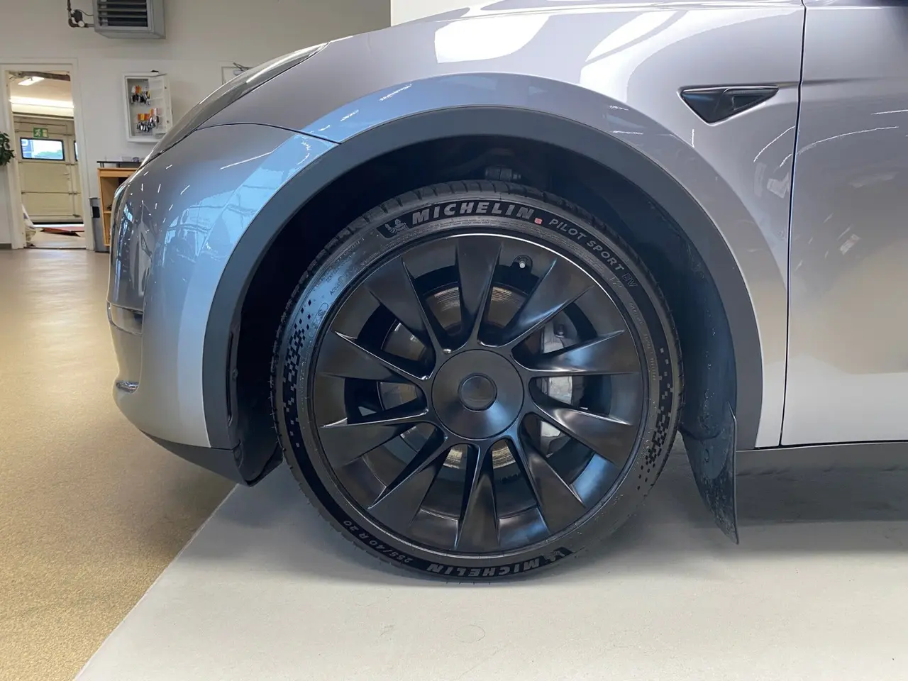 Billede 18 - Tesla Model Y Long Range AWD