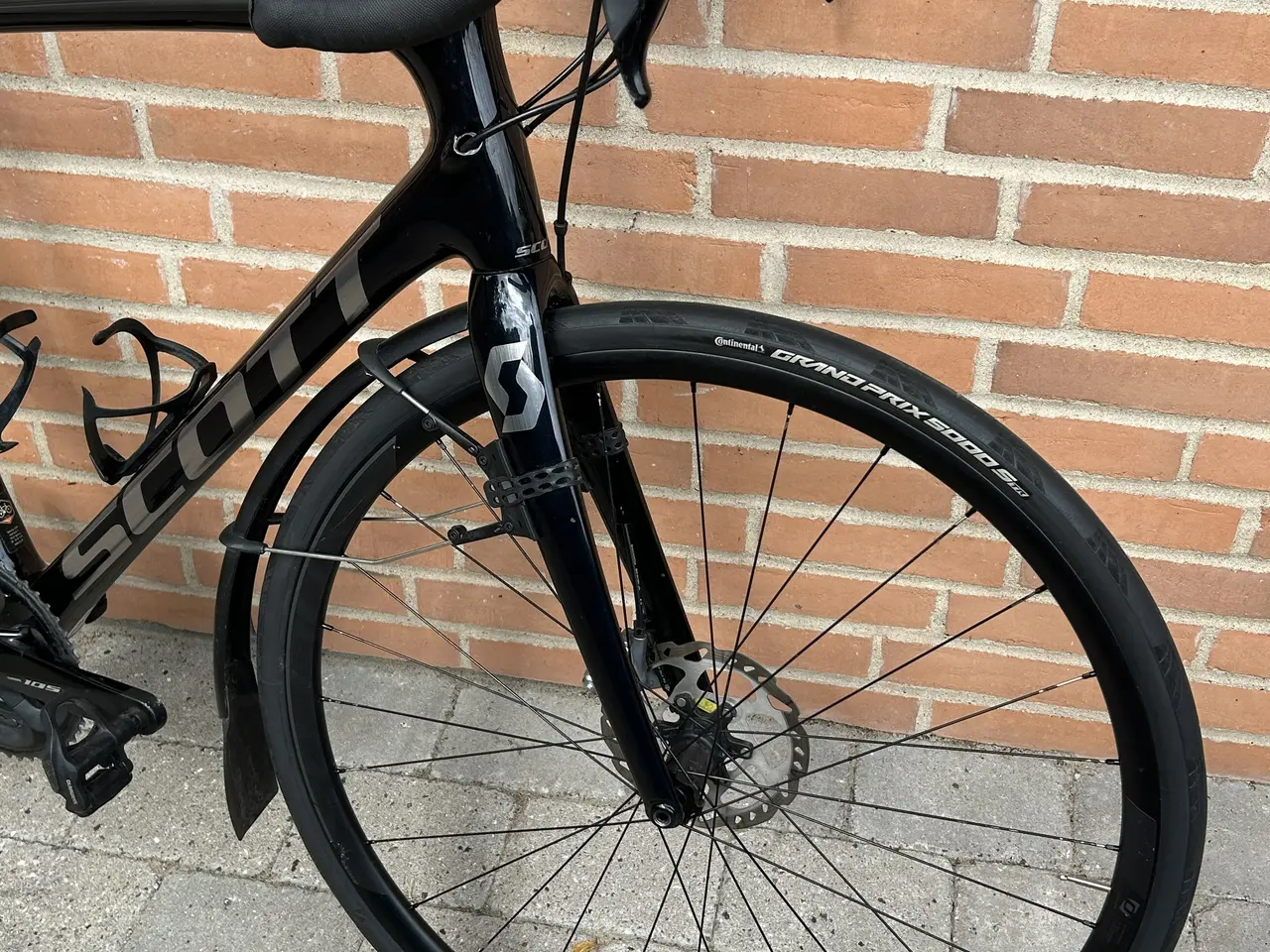 Billede 3 - Scott Addict 20 Disc. årgang 2021