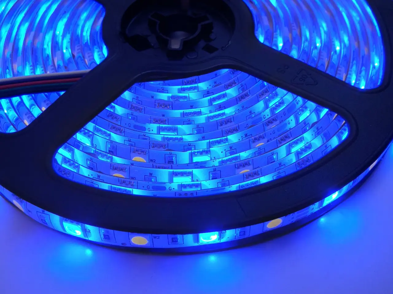 Billede 8 - 5m LED RGBW+W (WARM) Tape 300 LED + Fjernbetjening