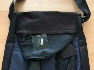 Jack & Jones skuldertaske