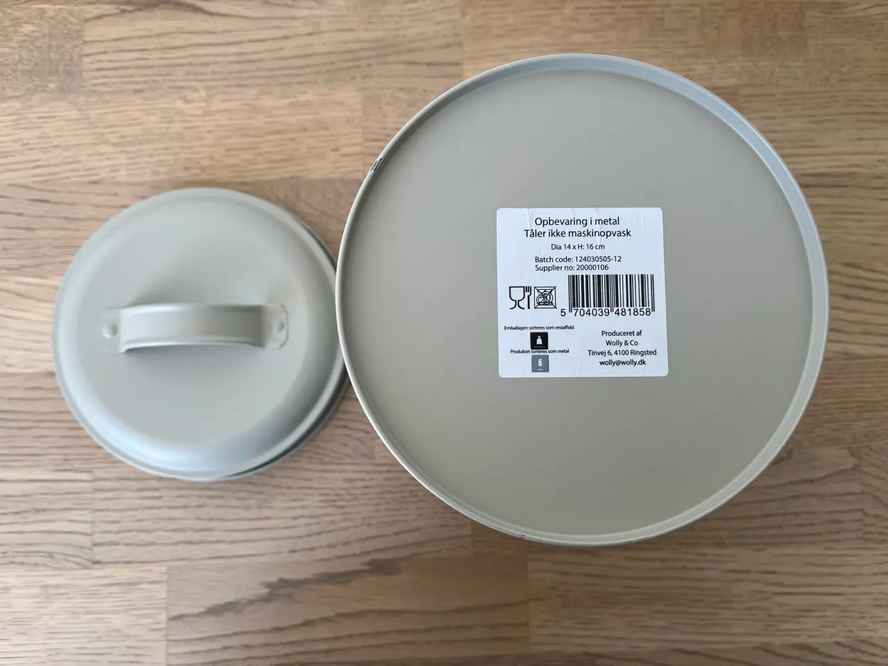 Billede 5 - Metal-dåse med låg til mel