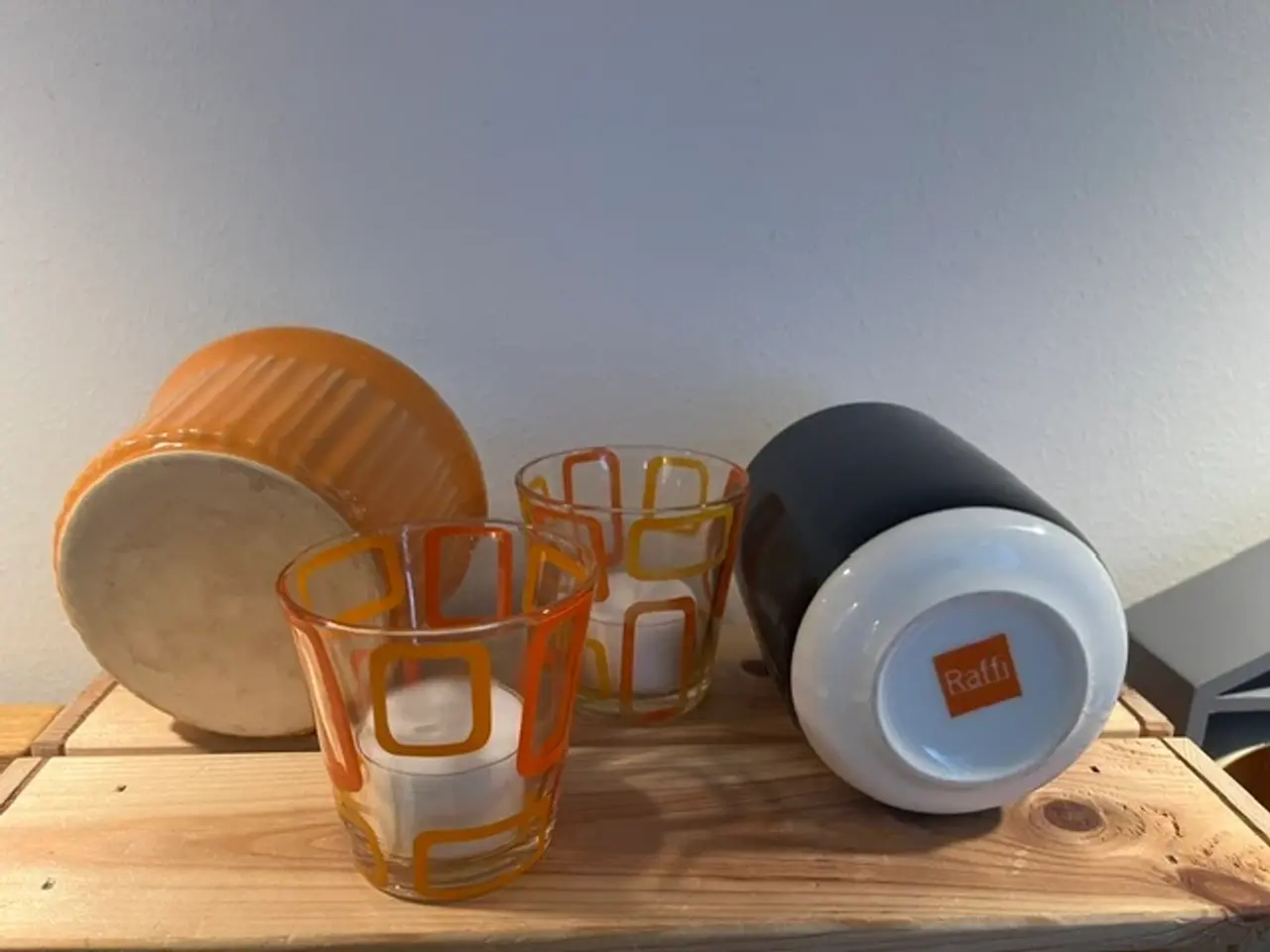 Billede 2 - Retro-Guld: Orange sæt med Raffi kop, stager+skål