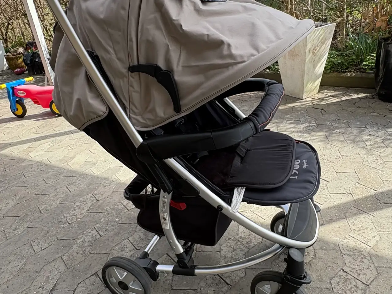 Billede 3 - Klapvogn mrk Esprit