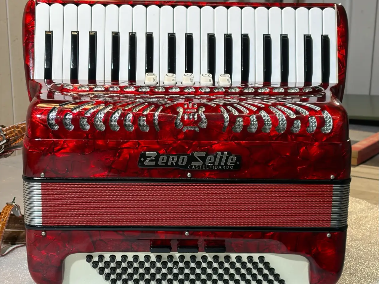 Billede 15 - Rød Zero Sette B.13 – italiensk pianoharmonika