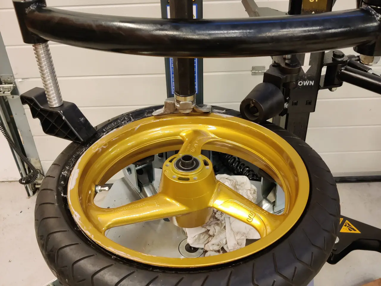 Billede 2 - MC & Scooter adaptor kit for Bulldog Dæk maskine PM-TC748