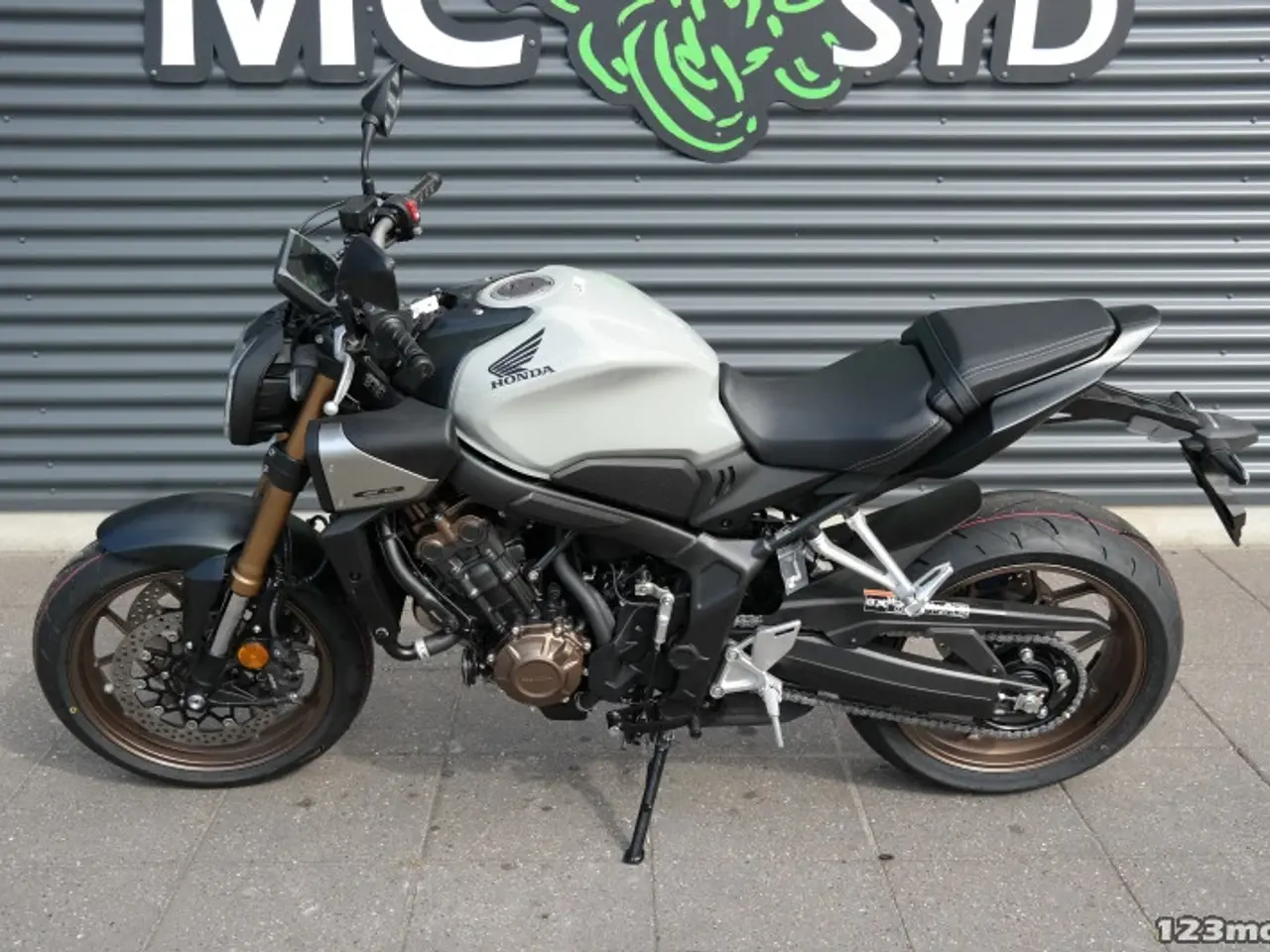 Billede 16 - Honda CB 650 RC MC-SYD BYTTER GERNE