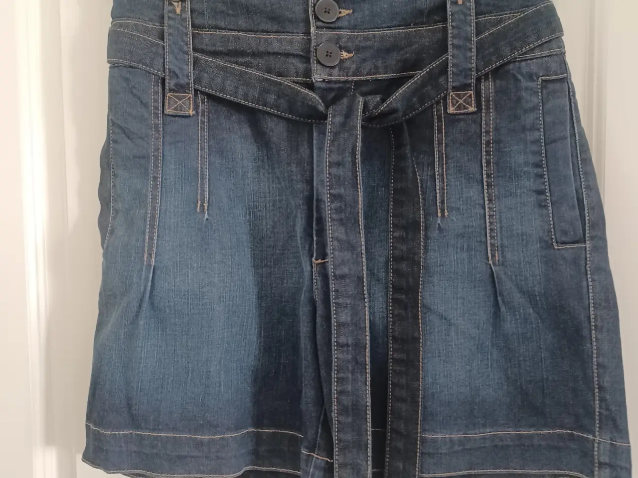 Billede 1 - Noa Noa shorts str Xl