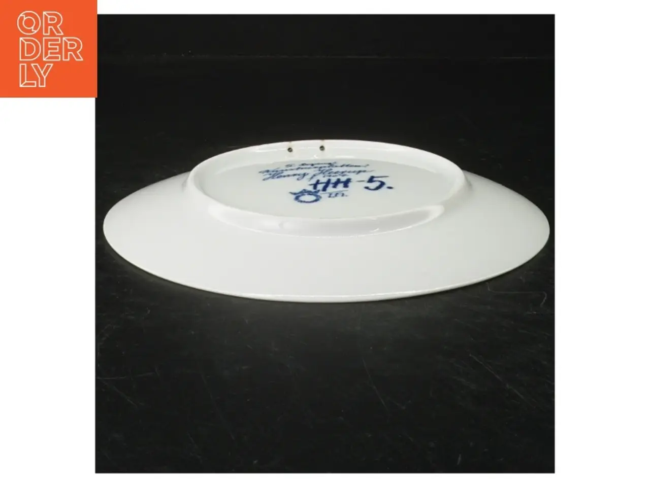 Billede 3 - Dekorativ samletallerken med motiv fra Henry Heerup (str. Ø. 20 cm)