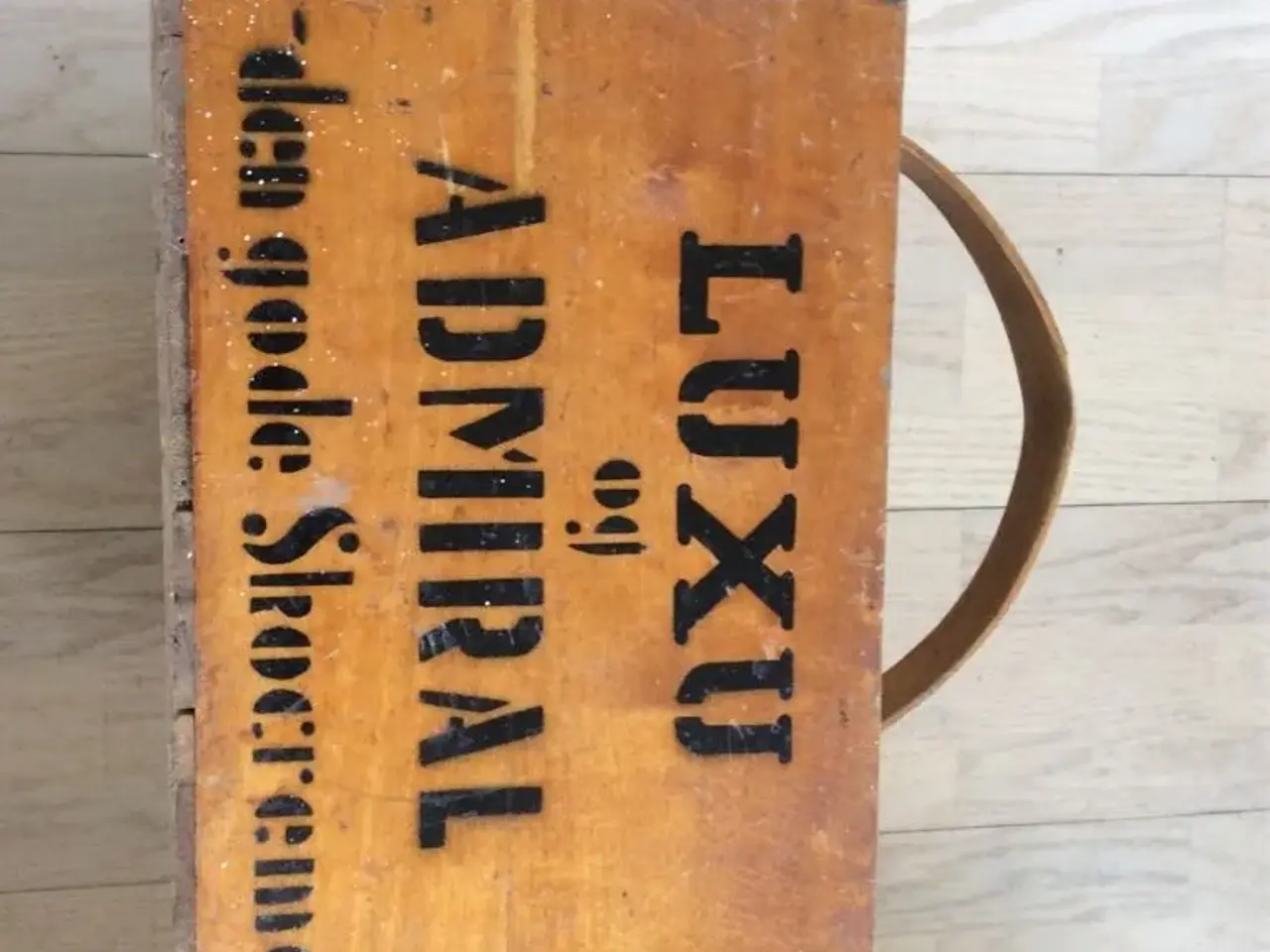 Billede 1 - Kurv af træ