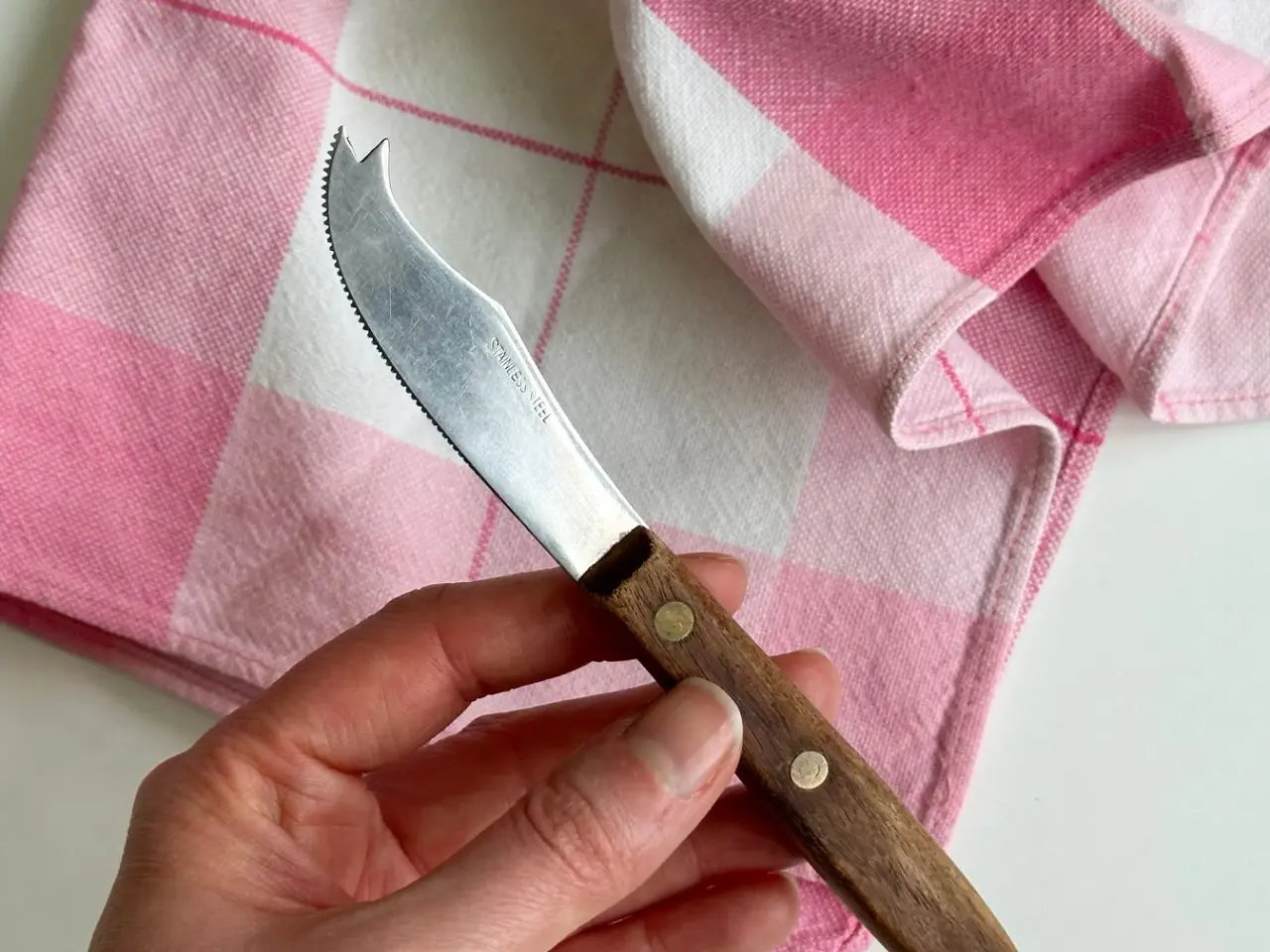 Billede 3 - Retro kniv m træskaft