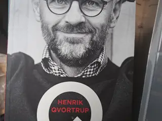 Q med henrik