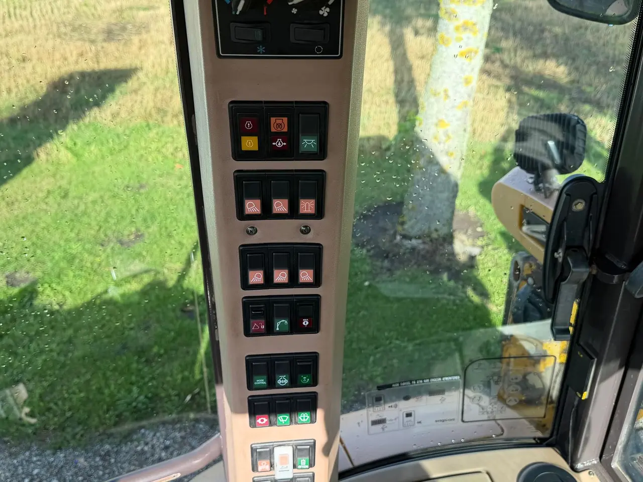 Billede 18 - Hydrema 928 D Virkelig fin, og velkørende rendegraver med Engcon rotortilt med klo