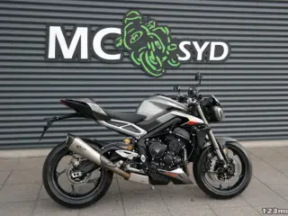 Triumph Street Triple RS MC-SYD       BYTTER GERNE