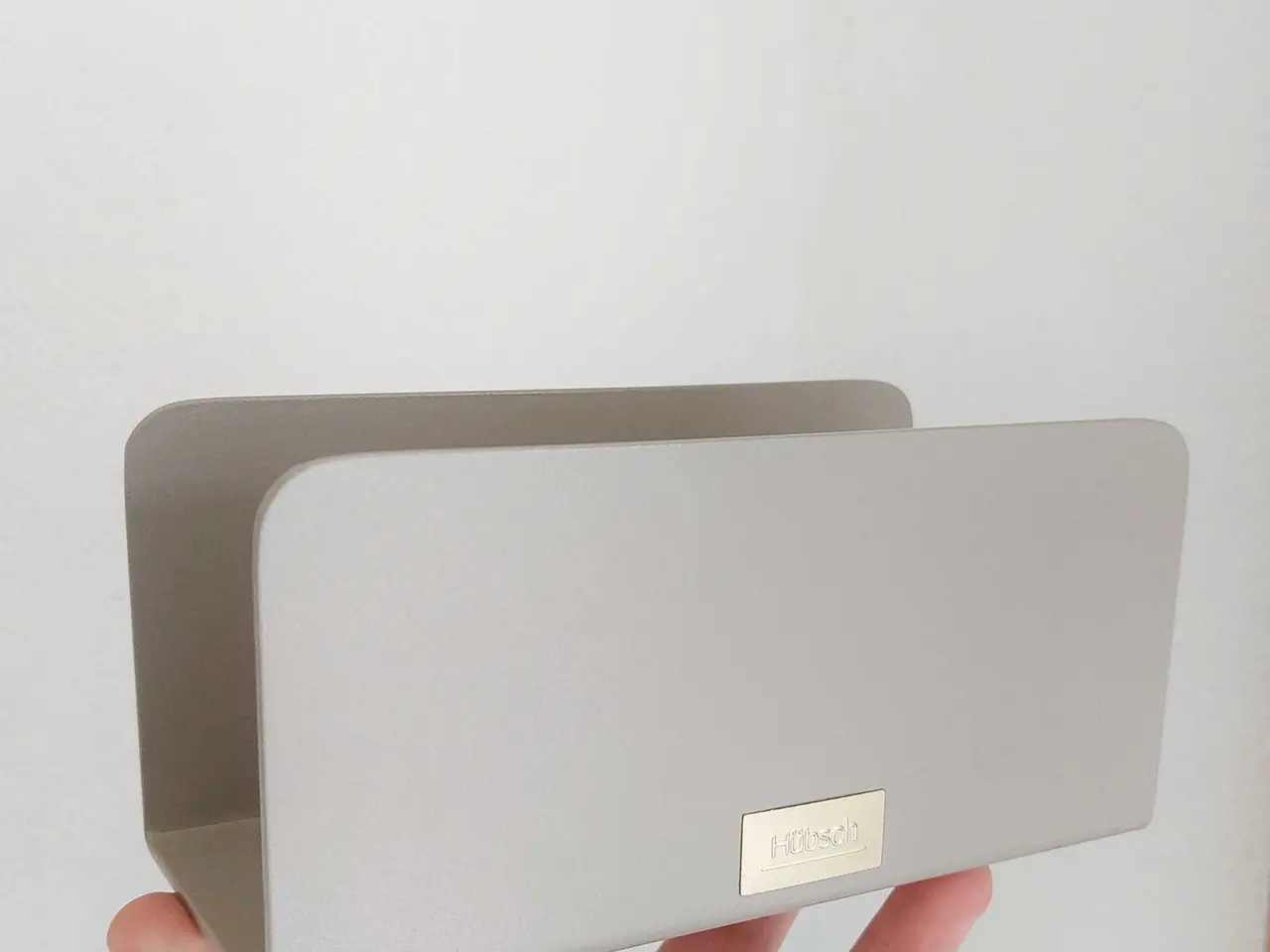 Billede 2 - Helt ny Hübsch ”Clutch” magasinholder – Inkl. skru