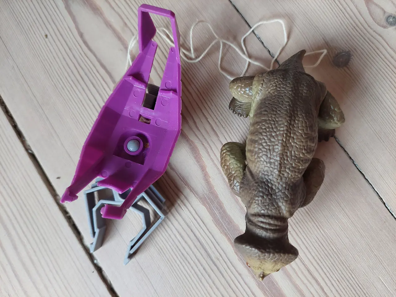 Billede 9 - Dino Rider - Placerias og figuren Skate